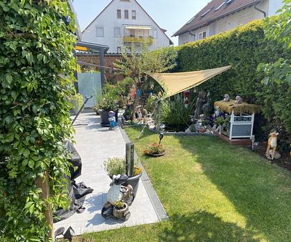 Vermietete Gartenwohnung
mit großer Terrasse und schönem Blick in den Garten ...