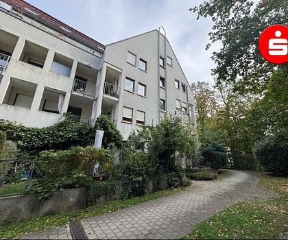 Gepflegte 4 Zimmer Wohnung in Fürth!