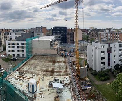 Ansprechende Wohnanlage im Nürnberger Norden: Kernsaniertes 1-Zimmer-Appartement mit Terrasse!