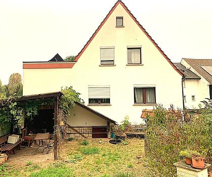 Gemütliches Einfamilienhaus mit Doppelgarage in Waldsachsen/Rödental