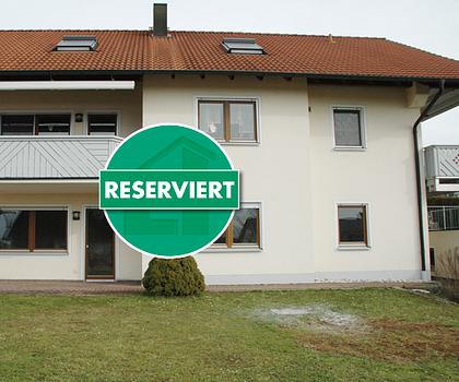 Gemütliches Wohnen im Grünen! Ruhig gelegene 2-Zi.-Wohnung in Siegenhofen, zw. Deining und Neumarkt