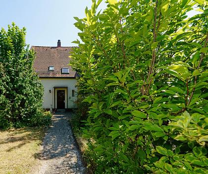 Schnuckelige Doppelhaushälfte in Toplage zum selbst renovieren