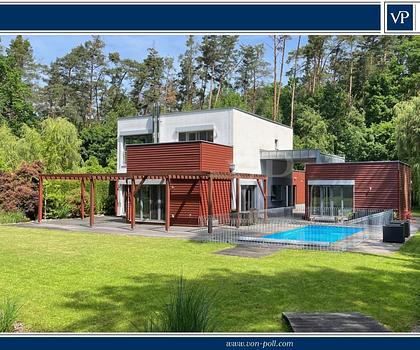 Exklusive Villa in bester Lage: Naturparadies mit maximaler Privatsphäre