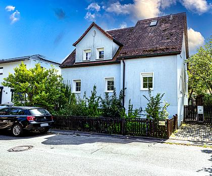 Charmantes Einfamilienhaus in begehrter Lage von Oberasbach