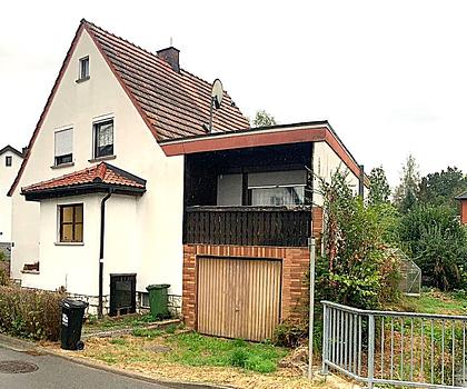 Gemütliches Einfamilienhaus mit Doppelgarage in Waldsachsen/Rödental