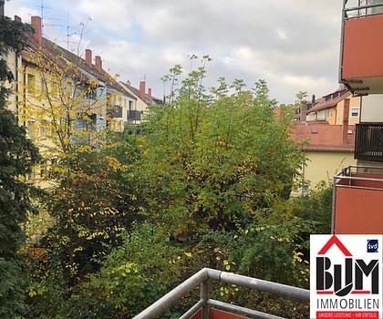 *N-Altstadt - 2023 saniert - 2 Zimmer - Balkon - Bad mit Wanne und Fenster*