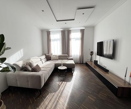 Modernisierter Altbaucharme: Teilmöblierte 3-Zimmer-Wohnung in beliebter Lage in Nürnberg-Veilhof