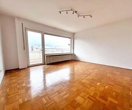 Zentrumsnah und ruhig ...
2 Zimmer- City- Wohnung mit Balkon ...
