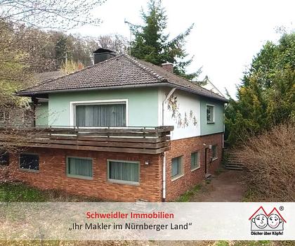 XXL-Bungalow mit viel Potenzial und tollen Nutzungsmöglichkeiten in ruhiger Lage von Hiltpoltstein