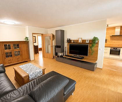 Wohnen am Park – Stilvolle 3-Zimmer-Erdgeschosswohnung mit Gartenanteil im begehrten Röthelheimpark