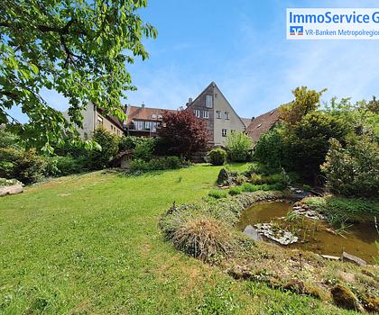 Großzügiges Grundstück in grüner Lage von Altdorf