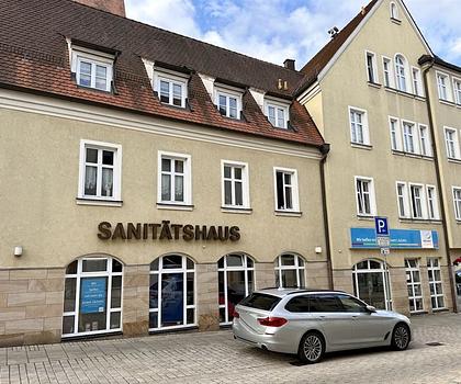 Auerbach-Zentrum! Schöne Ladenfläche + ca. 30 m² Büro im 1.OG!