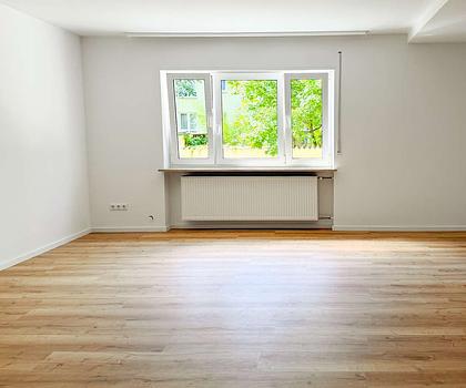 HEGERICH: Komplett sanierte 1-Zimmer-Wohnung in idealer Lage am Wöhrder See