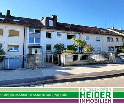 Wohnhaus mit 3 Wohnungen im westlichen Stadtgebiet